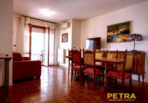 casa al mare a san benedetto del tronto via colleoni