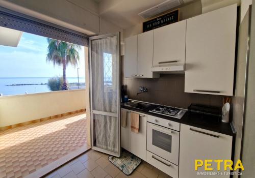 Appartamento - affitto estivo - via Vespucci 35